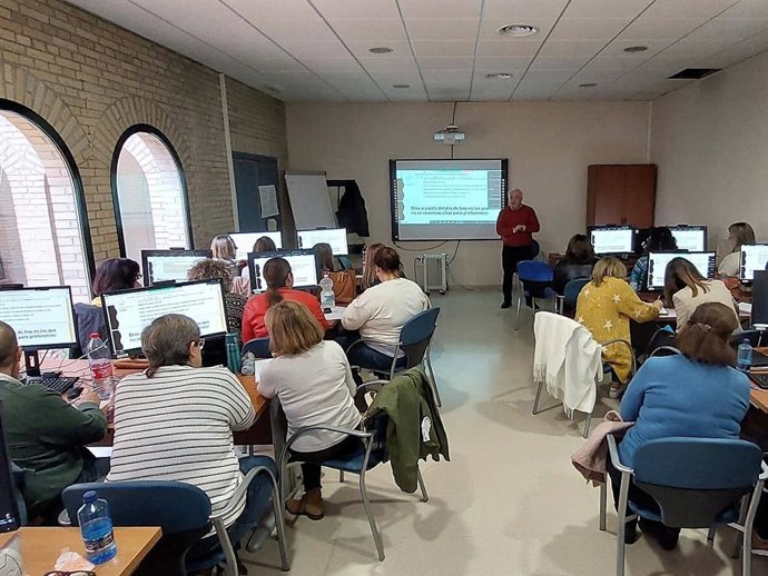 El Área Sanitaria Sur de Córdoba forma a sus profesionales en la gestión eficiente de las agendas sanitarias.