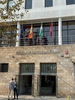 Fachada de la Escuela de Hostelería de Cádiz.