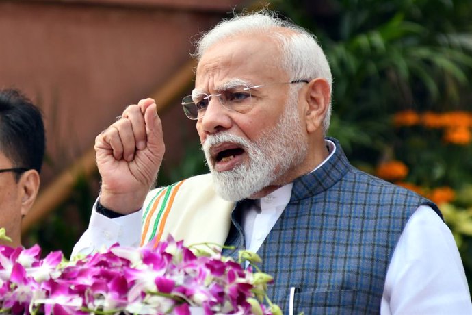 Archivo - 25 November 2024, India, New Delhi: Indian Prime Minister Narendra Modi addresses the media on first day of winter session of Parliament in Parliament House in New Delhi. Photo: Ravi Batra/ZUMA Press Wire/dpa