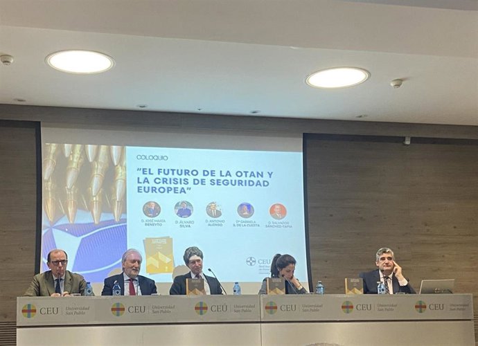 El Real Instituto Universitario de Estudios Europeos de la Universidad CEU San Pablo ha presentado su nuevo libro titulado ""El desafío de la OTAN: defensa, estrategia y nuevo reto global".