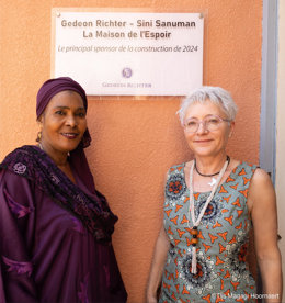 Andrea Morris (House of Hope) and Mme Assetou Touré, Operations manager