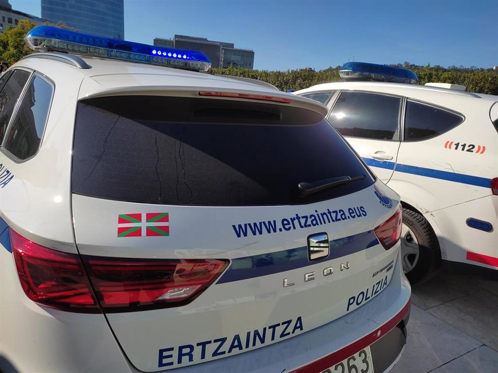 Sucesos.- Detenido en Santurtzi (Bizkaia) por lesionar con arma blanca a dos hombres en una pelea