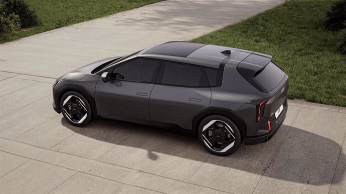 KIA EV4