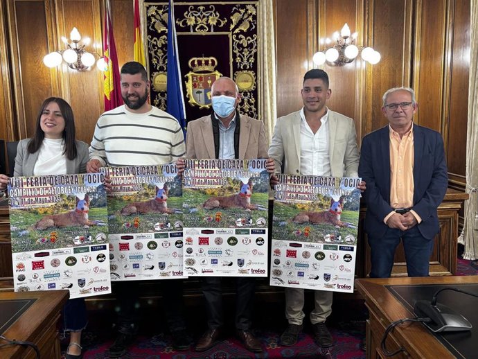 Presentación de la Feria de la Caza en la sede de la Diputación.