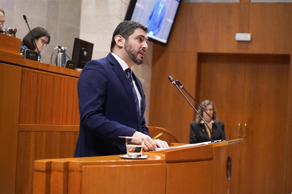 Archivo - El portavoz de VOX en las Cortes de Aragón, Alejandro Nolasco.