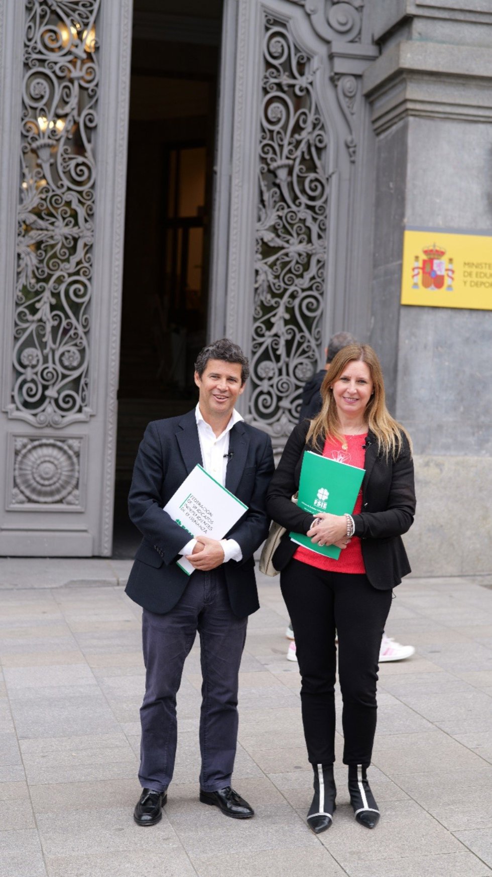 FSIE se reúne con el Ministerio de Educación