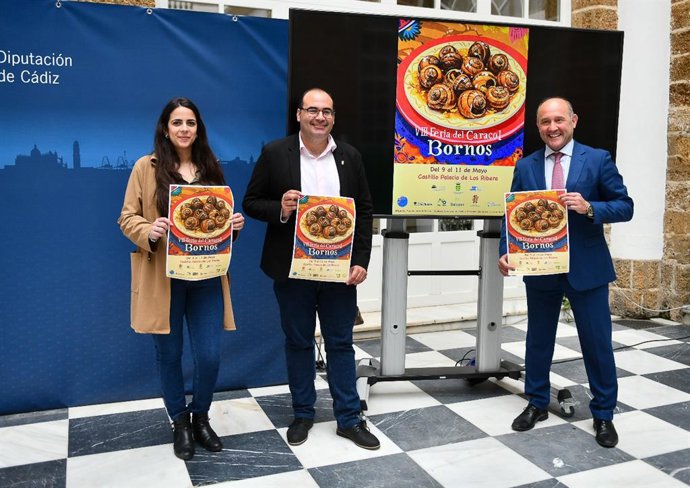 El vicepresidente de Diputación Juancho Ortiz y el alcalde de Borno presentando la Feria del Caracol.