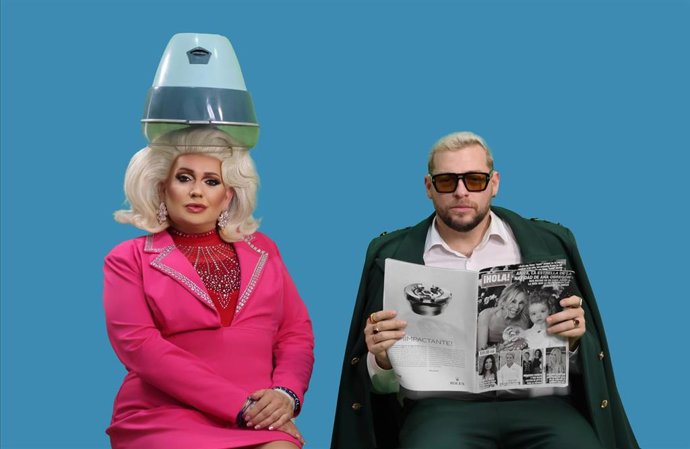 Xenon Spain y el periodista Iván Gelibter conducen 'Secador, qué calor', un formato híbrido entre pódcast y tertulia por el que ya han pasado Bárbara Rey, La Dani, Omar Banana, Supremme de Luxe o Pilar Vidal, entre otras.