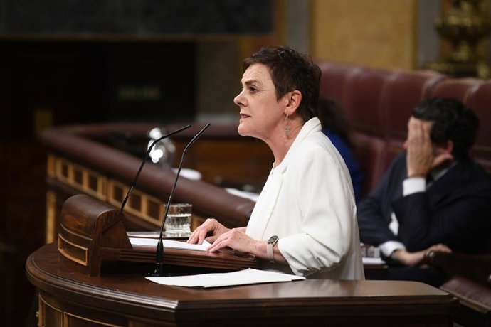 La portavoz de Eh Bildu en el Congreso, Mertxe Aizpurua, interviene durante una sesión plenaria, en el Congreso de los Diputados, a 7 de mayo de 2025, en Madrid (España). El presidente del Gobierno comparece en el Congreso para dar explicaciones sobre el 