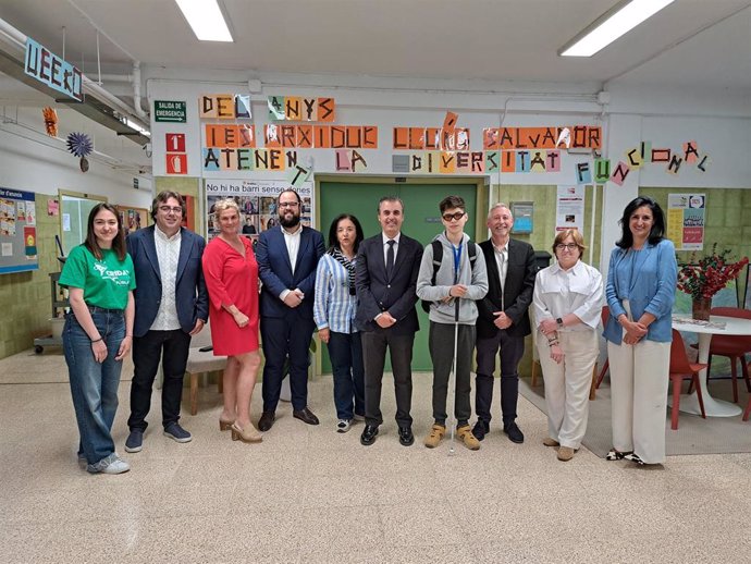 Educación inicia las pruebas de diagnóstico del IAQSE con adaptaciones para el alumnado con discapacidad visual.
