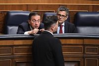 Podemos y ERC exigen a Sánchez que diga la verdad sobre la venta de armas a Israel