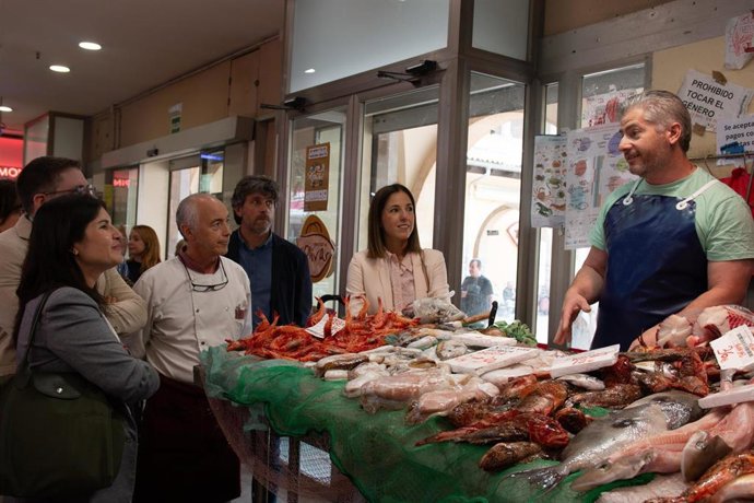 Presentación de la campaña en el mercado del Olivar.