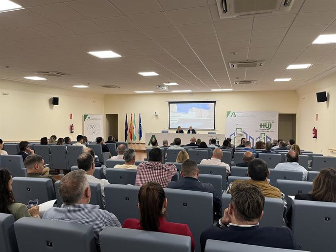 Reunión en Jaén sobre la Fiebre del Nilo Occidental.