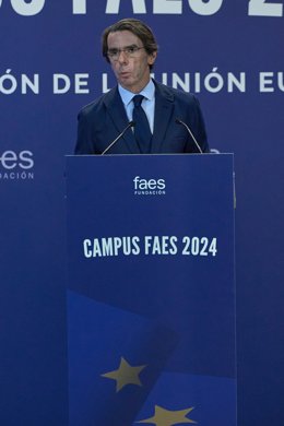 Archivo - El ex presidente del Gobierno José María Aznar interviene en la inauguración del 'Campus FAES 2024', en el Hotel Petit Palace Savoy Alfonso XII, a 23 de septiembre de 2024, en Madrid (España). La charla se desarolla bajo el título, ‘La renovació