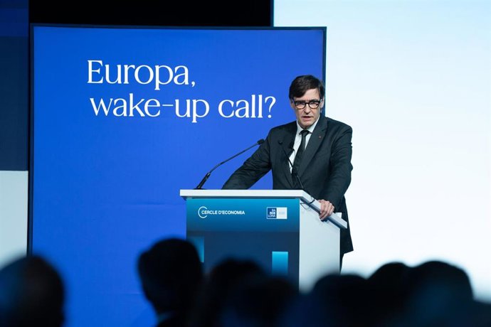 El presidente de la Generalitat de Catalunya, Salvador Illa, interviene durante la tercera jornada de la 40 Reunió Cercle d'Economia.