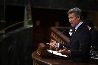 Feijóo carga contra Sánchez por quejarse del "no" del PP al decreto antiaranceles cuando tiene la "patente del no es no"