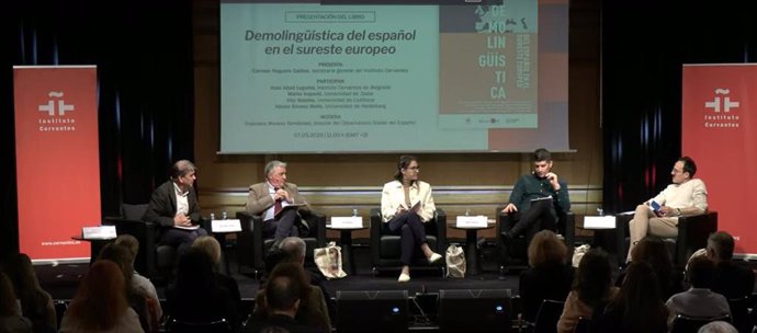 El acto ha contado con la participación de Marko Kapovic (Universidad de Zadar) y Vita Veselko (Universidad de Liubliana), coautores del estudio, junto a Iñaki Abad, director del Instituto Cervantes de Belgrado.