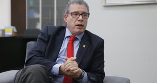 Política