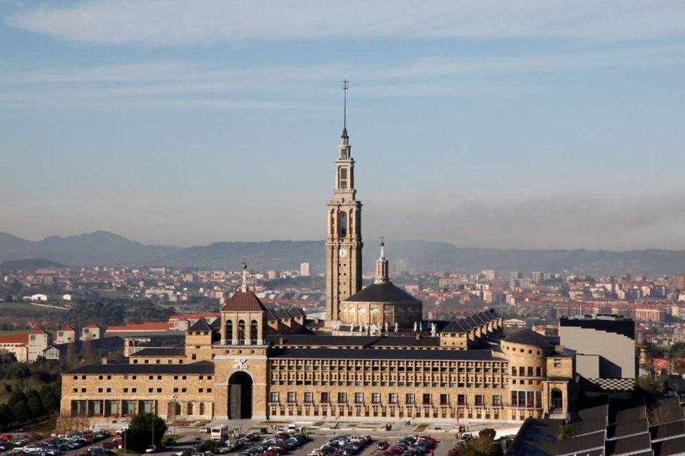 Laboral Ciudad de la Cultura.