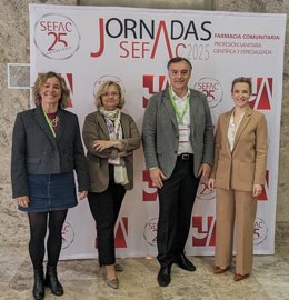 Farmacéuticos comunitarios reivindican en Santander la especialización para mejorar la calidad asistencial en AP