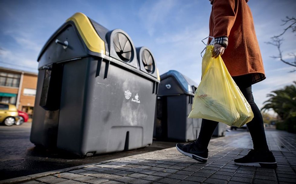 Archivo - La Comunidad de Madrid recicló el año pasado más de 237.500 toneladas de envases domésticos, un 2,5% más