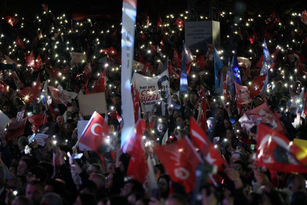 Una de las protestas contra la encarcelación del exalcalde de Estambul, Ekrem Imamoglu. 