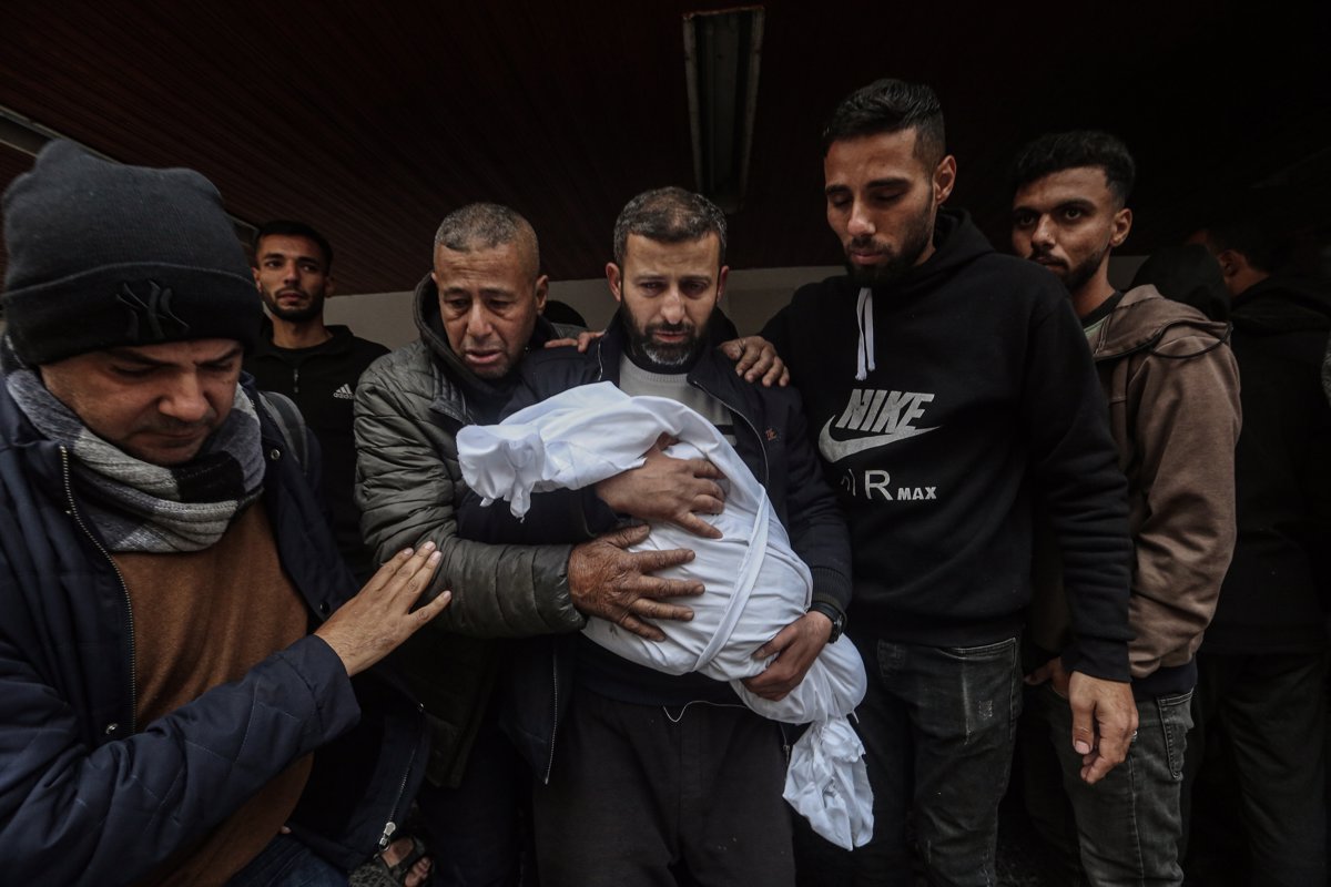 Guerra Gaza | Directo: Al menos 57 niños han muerto de hambre en Gaza durante los últimos dos meses, según la OMS