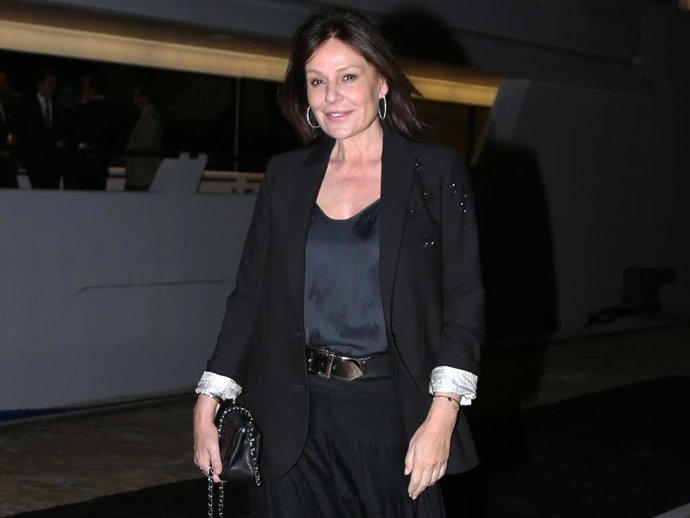 Nuria González en la fiesta que se celebra en el yate 'Lady Moura' atracado en el muelle de Las Delicias para celebrar la Feria de Abril