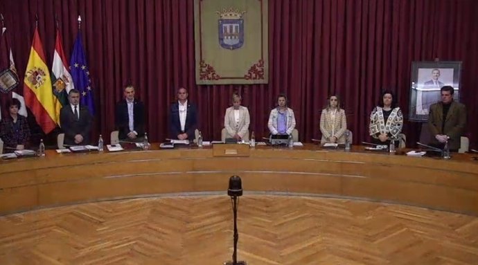 Minuto silencio por Antonio Fuertes