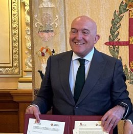 El alcalde de Valladolid, Jesús Julio Carnero.