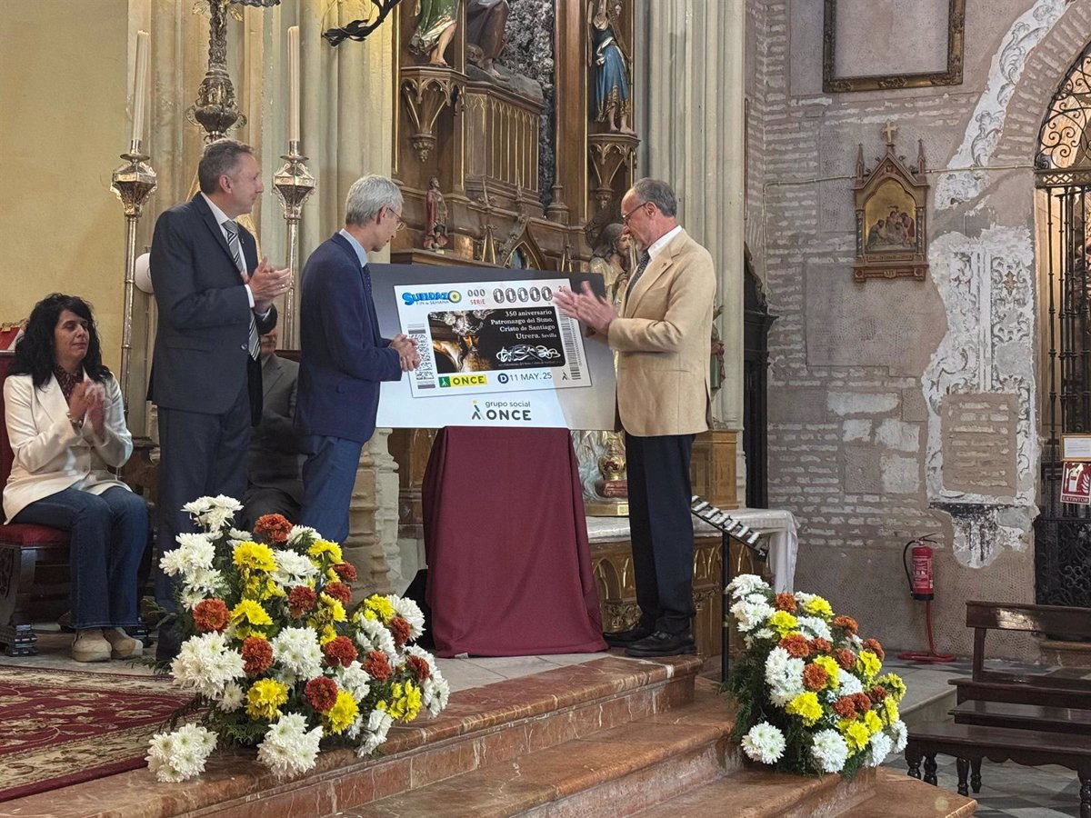 La ONCE homenajea el 500 aniversario del Cristo de Santiago en Utrera (Sevilla) con un cupón