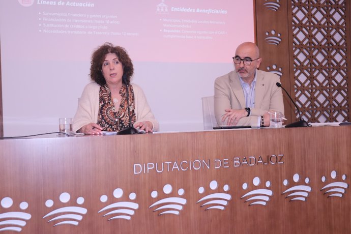 La Diputación de Badajoz presenta el Fondo Extraordinario de Anticipos Reintegrables (FEAR),