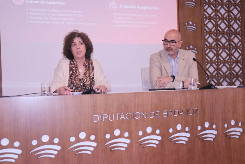 La Diputación de Badajoz presenta el Fondo Extraordinario de Anticipos Reintegrables (FEAR),
