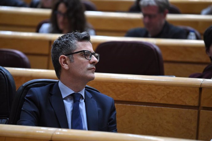 Archivo - Arquivo - O ministro da Presidência, Relações com os Tribunais e Memória Democrática, Félix Bolaños, durante uma sessão de controle do governo no Senado, em 21 de fevereiro de 2023, em Madri (Espanha). Durante a sessão, o PP fez alusão à divisão