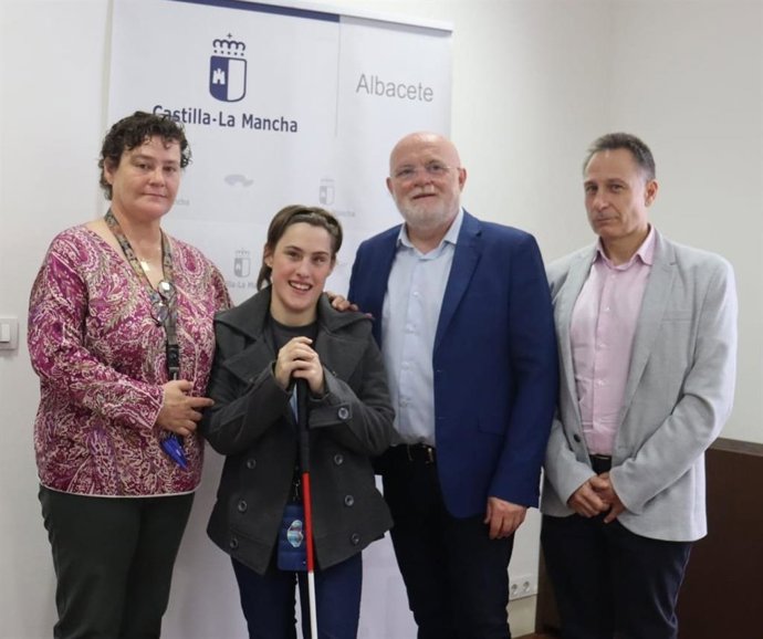 Convenio de la Junta con la jinete Cristina Landete.