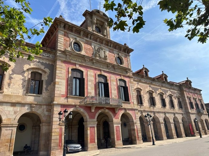Archivo - Fachada del Parlament