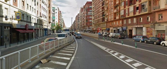 Archivo - Imagen de archivo de la avenida Pérez Galdós de València.