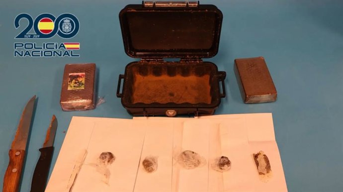 Detenido un hombre por vender droga en un local de Fuenlabrada