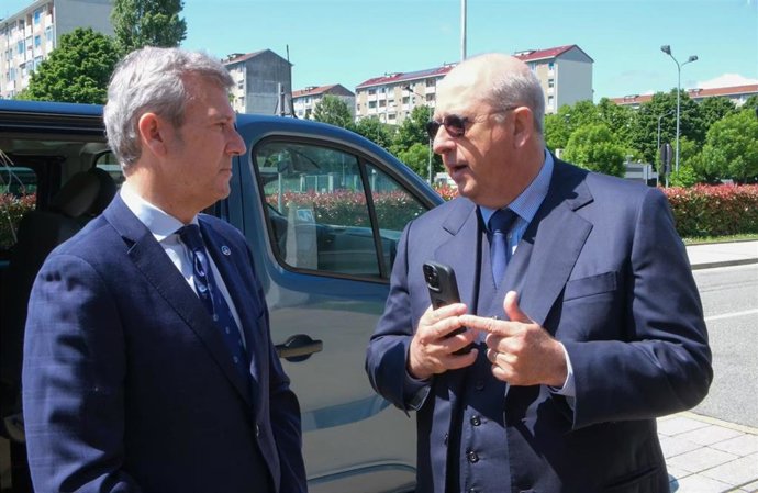 Rueda se reúne en Turín con Imparato y otros representantes de Stellantis.