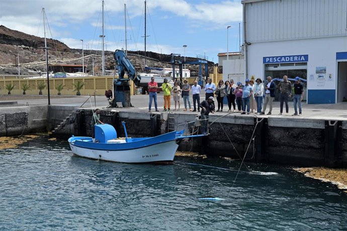 Turismo emprende una experiencia piloto de turismo marinero en tierra en el litoral de La Restinga (El Hierro)