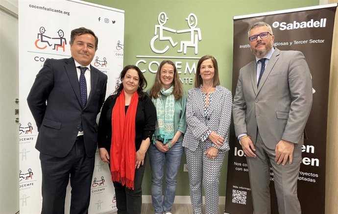 Cocemfe Alicante y Banco Sabadell acuerdan "impulsar la inclusión social desde el acceso justo a financiación"