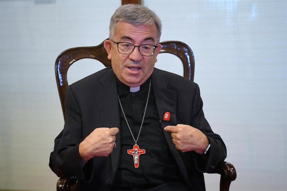 Archivo - El presidente de la Conferencia Episcopal Española (CEE), Luis Argüello, durante una entrevista con Europa Press, en la Conferencia Episcopal Española (CEE), a 3 de septiembre de 2024, en Madrid (España). Mons. Argüello fue ordenado sacerdote