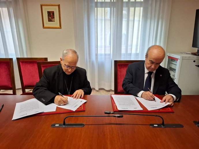 La Organización de Estados Iberoamericanos para la Educación, la Ciencia y la Cultura (OEI) felicita al Papa León XIV, con quien firmó un convenio para las regiones de Iberoamérica en el mes de enero.