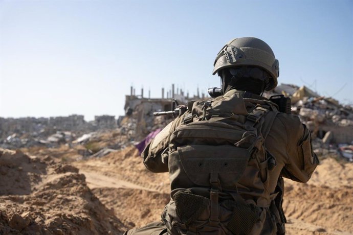 Un soldado israelí en el sur de Gaza, el 21 de abril de 2025.