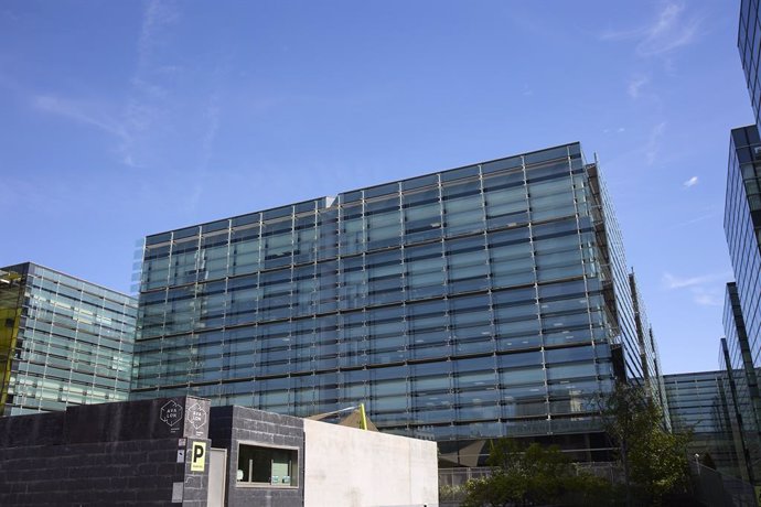 Archivo - Edificio de la sede de Ezentis en Madrid, a 2 de septiembre de 2022, en Madrid (España). Ezentis es la empresa referente en el mantenimiento, operación y construcción de infraestructuras eléctricas y de telecomunicaciones con presencia en Europa