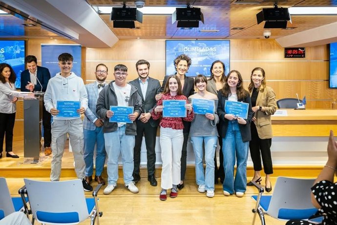 El IES Villajunco de Santander, campeón nacional de las III Olimpiadas sobre la Unión Europea