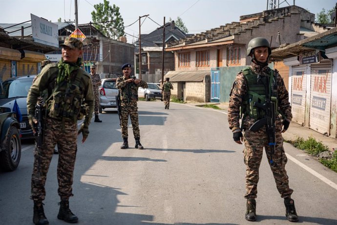 May 7, 2025, Pulwama, Jammu And Kashmir, India: Indian security forces stand guard near the site where a fighter jet crashed. Three fighter jets crashed in India's Jammu and Kashmir region on Wednesday, according to media reports. The Indian Army has laun