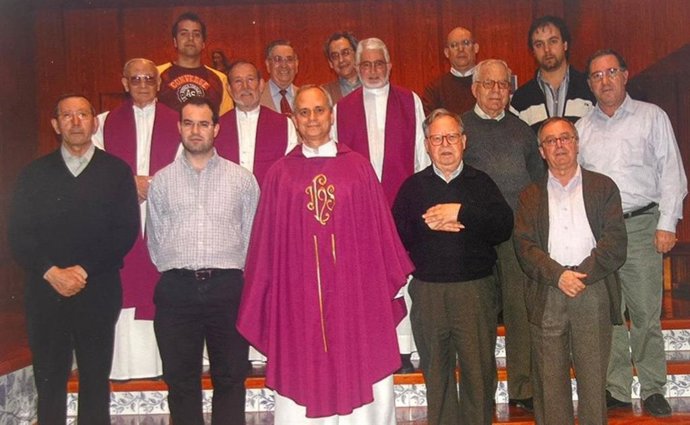 Robert Prevost en su visita al colegio de Los Olivos de Málaga siendo superior general de la Orden de San Agustín