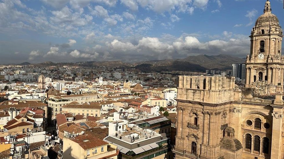Archivo - Vista aérea de la Catedral 
