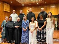 La comunidad agustiniana de Málaga celebra con una misa de acción de gracias la elección de León XIV como nuevo papa